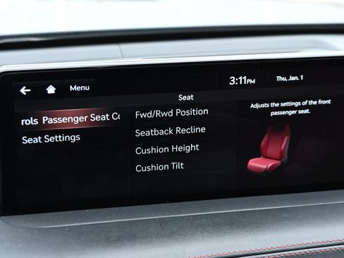 Used 2024 Genesis GV70 3.5T Sport w/ Sport Prestige Package image 33