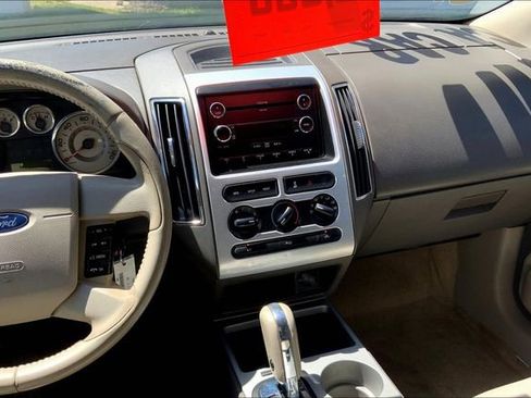Used 2010 Ford Edge SEL image 6