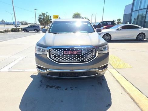 Used 2019 GMC Acadia Denali w/ Technology Package image 10