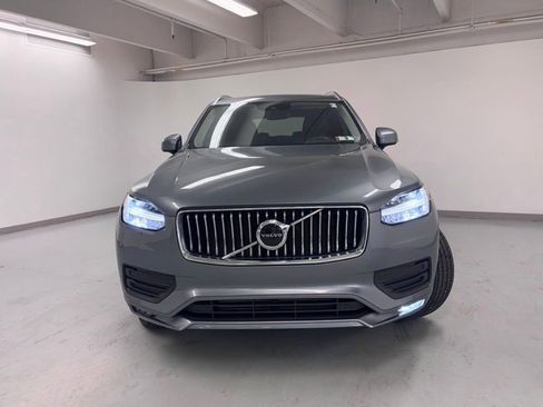 Used 2020 Volvo XC90 T6 Momentum w/ Protection Package AWD/4WD image 3