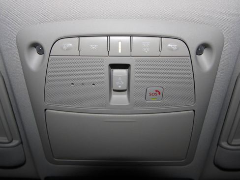 Used 2024 Nissan Armada Platinum w/ Captain's Chairs Package image 20