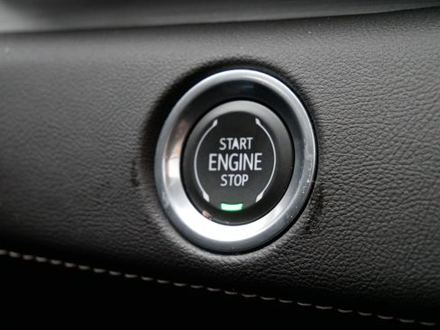 Certified 2023 Cadillac Escalade Premium Luxury image 24