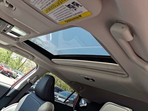 Used 2024 Subaru Crosstrek 2.5i Limited image 14