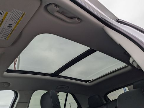 New 2025 Buick Envision Sport Touring image 24