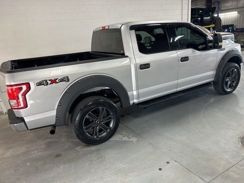Used 2015 Ford F150 XLT w/ Equipment Group 301A Mid image 11