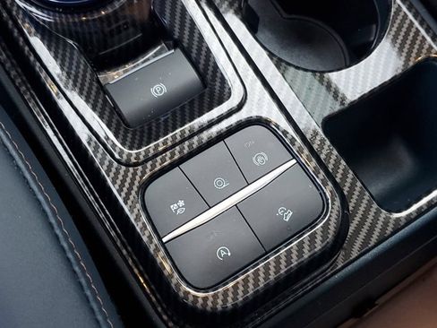 Used 2023 Ford Maverick Lariat w/ Lariat Luxury Package image 33