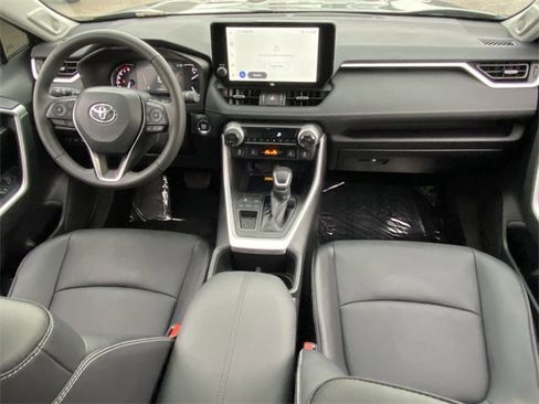 Used 2024 Toyota RAV4 XLE Premium image 24