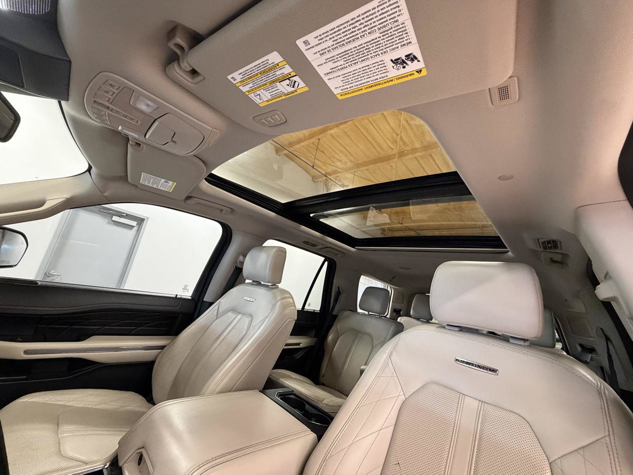 Used 2019 Ford Expedition Platinum RWD image 24