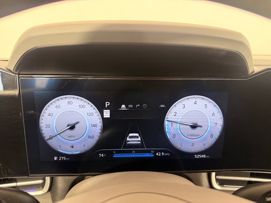 Used 2024 Hyundai Elantra SEL FWD image 30