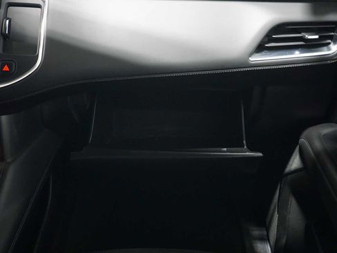 Used 2023 Chevrolet Suburban LT image 19