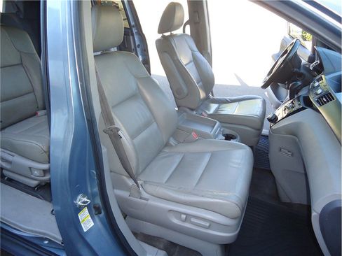 Used 2011 Honda Odyssey EX-L image 18