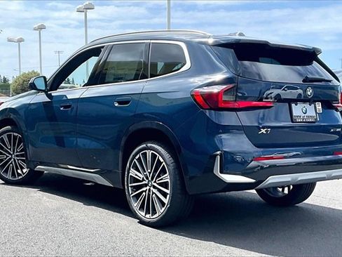 New 2026 BMW X1 xDrive28i w/ Technology Package image 3