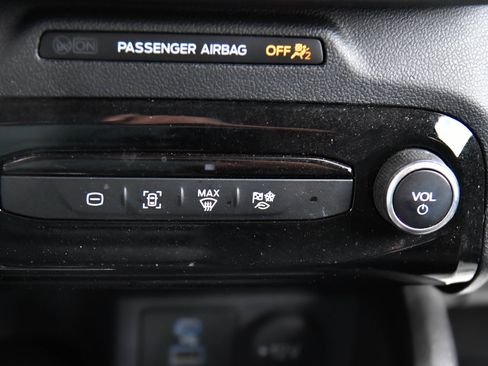 Used 2023 Ford Escape Active w/ Tech Pack #1 AWD/4WD image 27