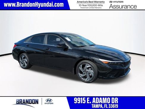 New 2026 Hyundai Elantra Limited image 1