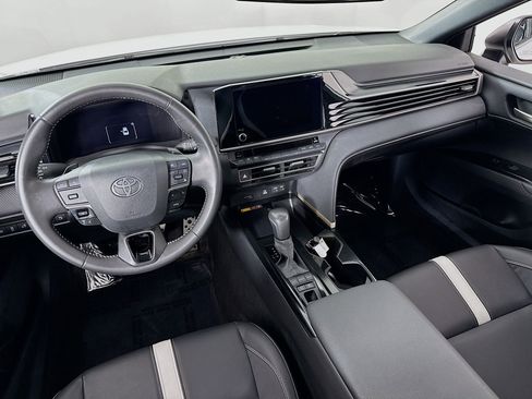 Certified 2025 Toyota Camry SE image 19