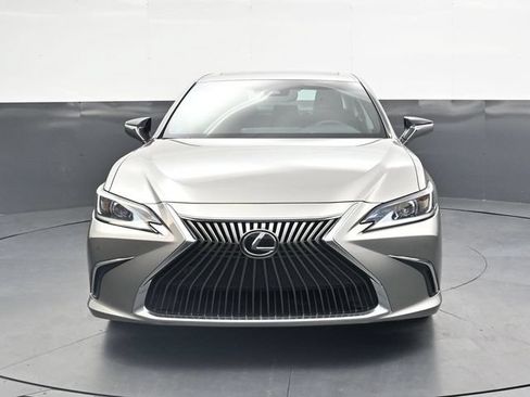 Used 2019 Lexus ES 350 w/ Premium Package FWD image 10
