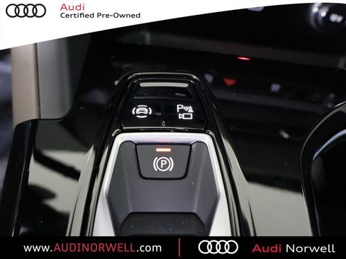 Certified 2025 Audi Q5 Premium Plus AWD/4WD image 5