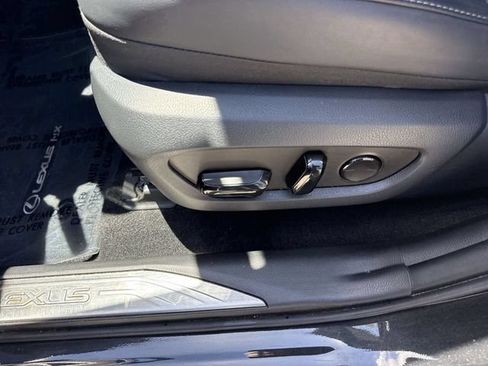 Used 2024 Lexus NX 250 FWD image 12
