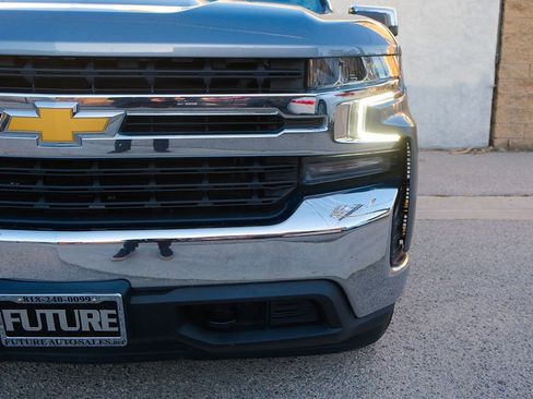 Used 2021 Chevrolet Silverado 1500 LT image 29