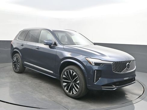 New 2026 Volvo XC90 B6 Plus AWD/4WD image 9