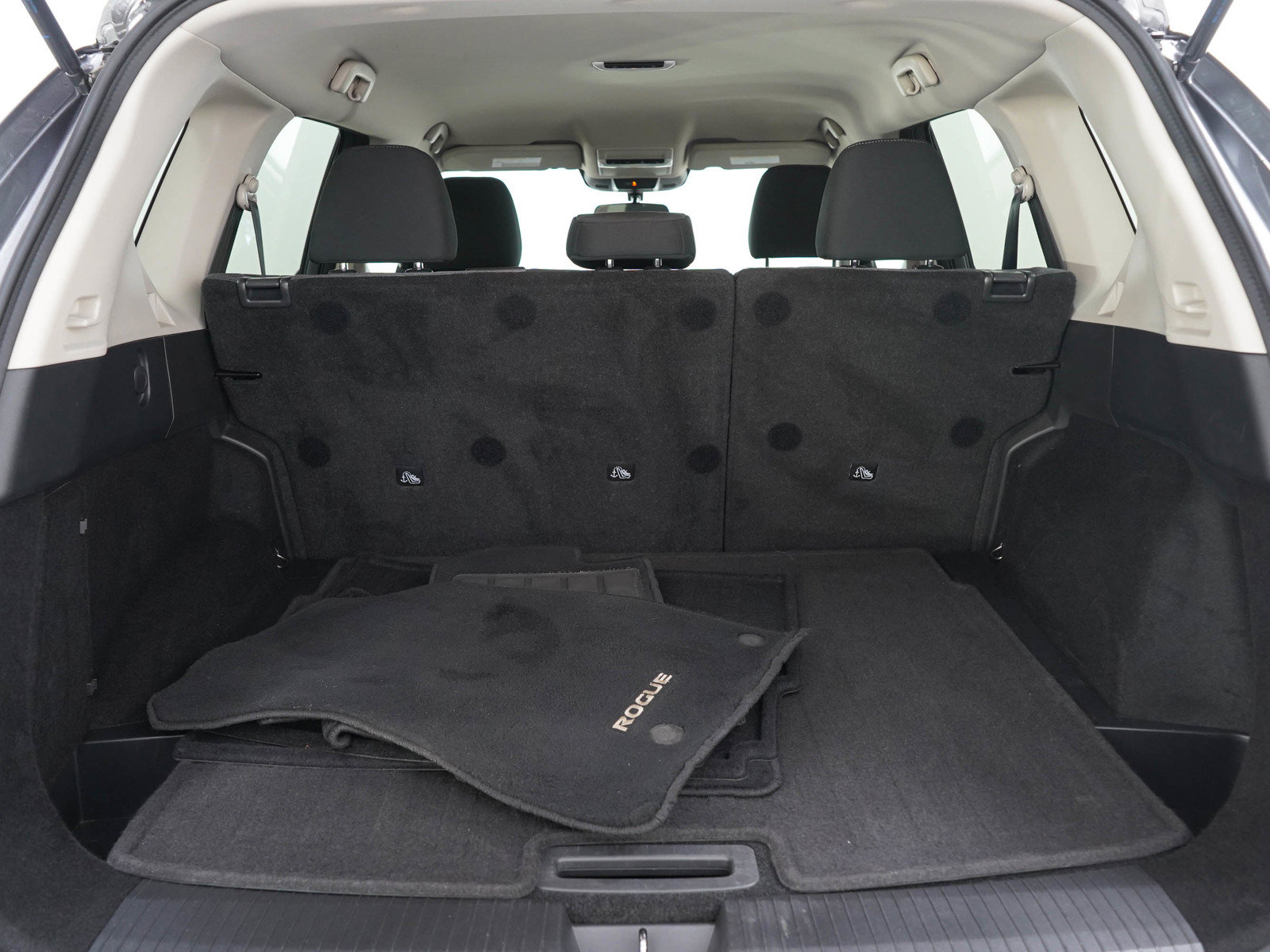 Used 2021 Nissan Rogue S FWD image 9