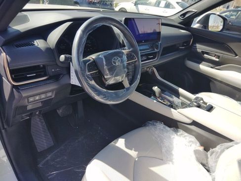 New 2026 Toyota Grand Highlander AWD Hybrid image 6
