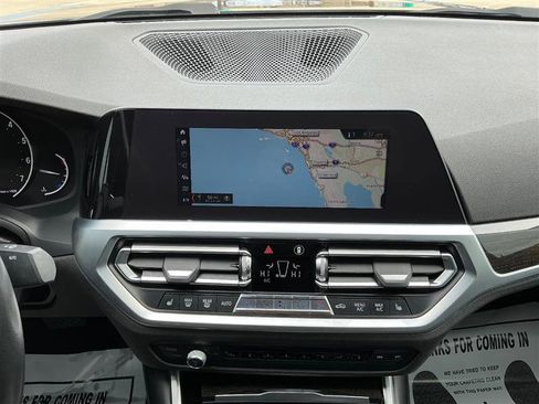 Used 2020 BMW 330i Sedan w/ Convenience Package image 40