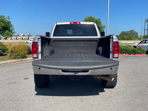 Used 2017 RAM 2500 Tradesman w/ Chrome Appearance Group AWD/4WD image 7