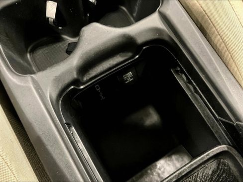 Used 2018 Honda CR-V EX image 17