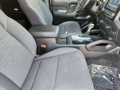Used 2022 Nissan Frontier S w/ Technology Package