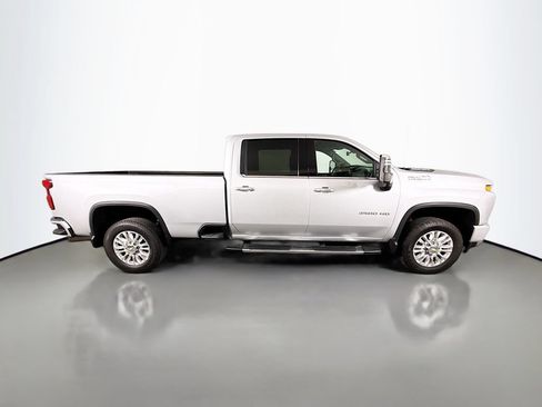 Used 2022 Chevrolet Silverado 3500 High Country w/ Z71 Off-Road Package AWD/4WD image 8