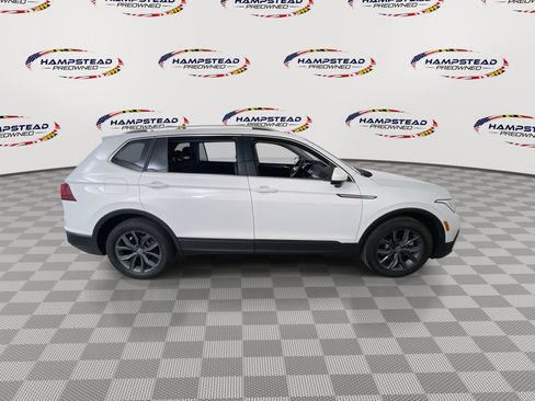 Used 2023 Volkswagen Tiguan SE AWD/4WD image 9