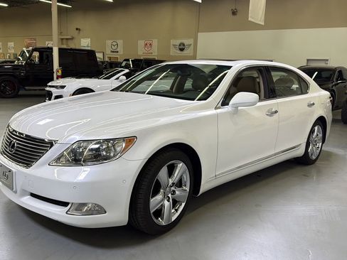 Used 2007 Lexus LS 460 L image 4