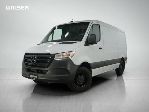 Used 2021 Mercedes-Benz Sprinter 2500 image 1