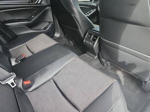 Used 2021 Honda Accord Sport image 11