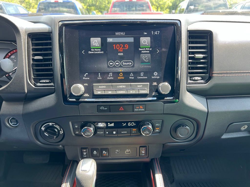Used 2024 Nissan Frontier PRO-4X w/ Pro Premium Package AWD/4WD image 25