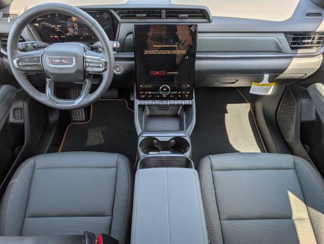 New 2026 GMC Terrain AT4 w/ LPO, Black Badging Package AWD/4WD image 4