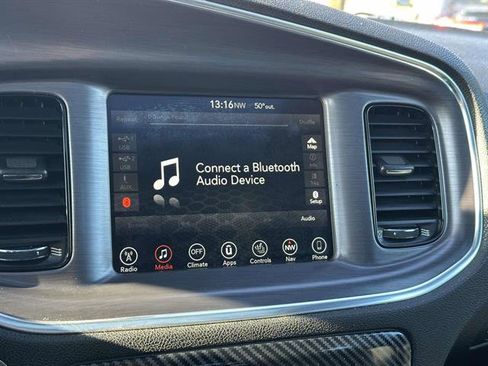 Used 2017 Dodge Charger SXT w/ Plus Group image 17