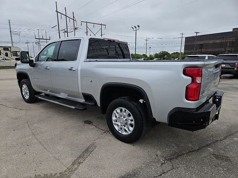 Used 2020 Chevrolet Silverado 2500 LTZ w/ LTZ Plus Package AWD/4WD image 4