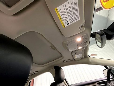 Used 2019 Ford Fusion SEL image 22