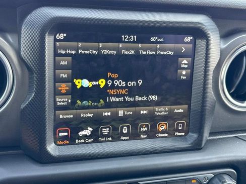 Used 2022 Jeep Wrangler Unlimited Rubicon 4xe w/ Dual Top Group AWD/4WD image 34