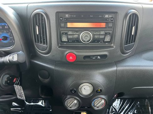 Used 2012 Nissan Cube 1.8 S w/ Interior Designer Pkg FWD image 33