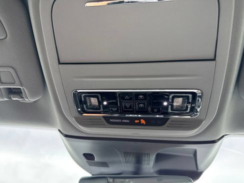 Used 2022 Lincoln Corsair Reserve w/ Equipment Group 201A AWD/4WD image 21