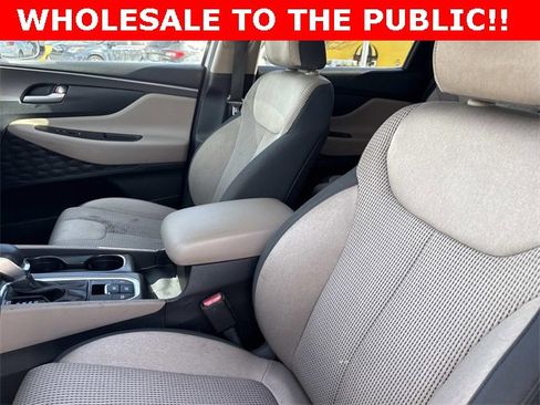 Used 2019 Hyundai Santa Fe SEL image 13