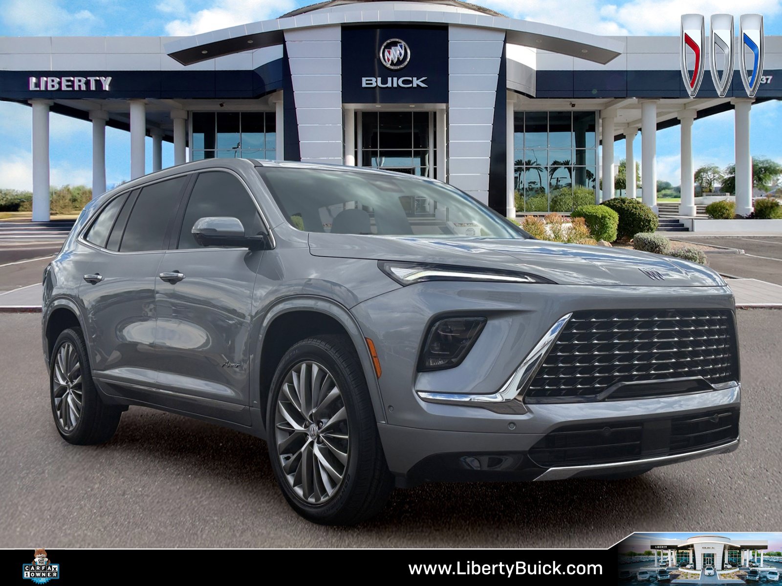 Used 2025 Buick Enclave Avenir w/ Super Cruise Package FWD image 1