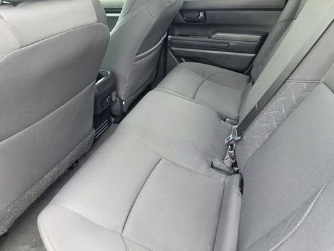 Used 2025 Toyota Tacoma SR image 19