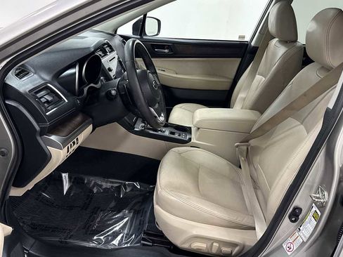 Used 2019 Subaru Outback 3.6R Limited image 13