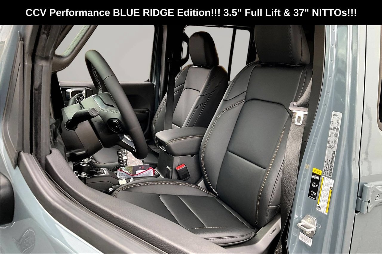 New 2026 Jeep Wrangler Unlimited Sahara AWD/4WD image 19