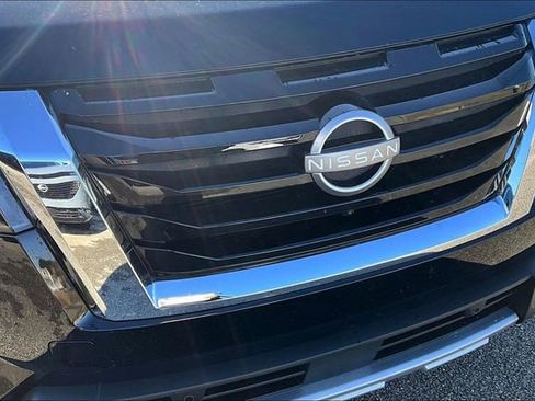 Certified 2025 Nissan Pathfinder Platinum w/ Cargo Package image 30