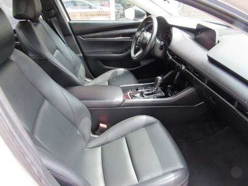 Used 2024 MAZDA MAZDA3 s FWD image 28